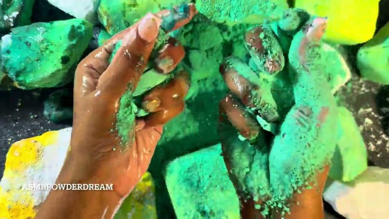 Best Deep Dyed Green Jumbo