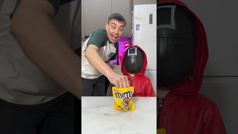 Cute 😎🍬👁️👁️