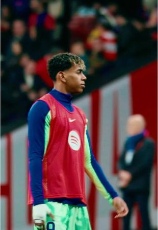 Lamine Yamal✨☠️ #fcbarcelona #barça #lamineyamal #calentamiento #foot...