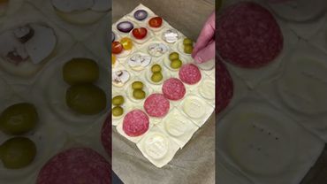 Aperitivos leves e saborosos de massa folhada. ASMR