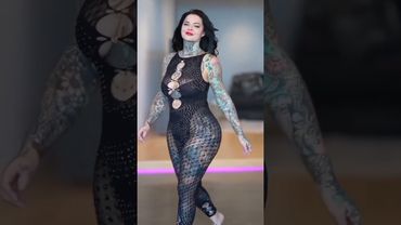 Heidi Lavon Biography – The Bold Plus Size Beauty Behind the Ink 💥 - Tattoo Model