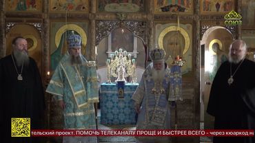 Божественная литургия в Свято-Троице Никольском женском монастыре Ташкента