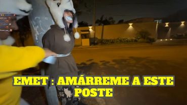 EL PADRE DOMINGO AMARRA A EMET A UN POSTE Y LA ABANDONA