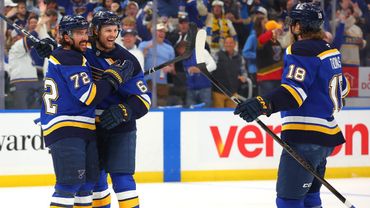 Blues TAKE CHARGE of Game 6 with THREE quick goals!