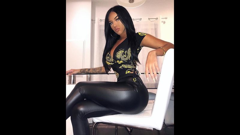 Legging Curvy Budaya Mewah di Brasil | Celana Kulit Menjadi Sorotan di Amerika Latin