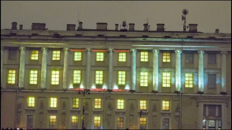 Архитектурный мэппинг как искусство ✨ #travel #peterburg #дворцоваяплощадь #световоешоу
