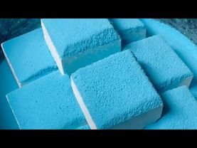 Fine Blue Chalk Powder on Freshies