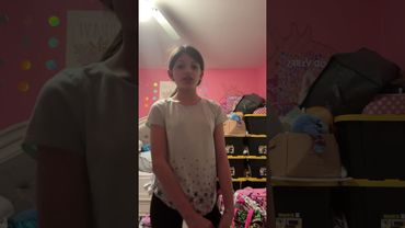 people from my school watch this ￼