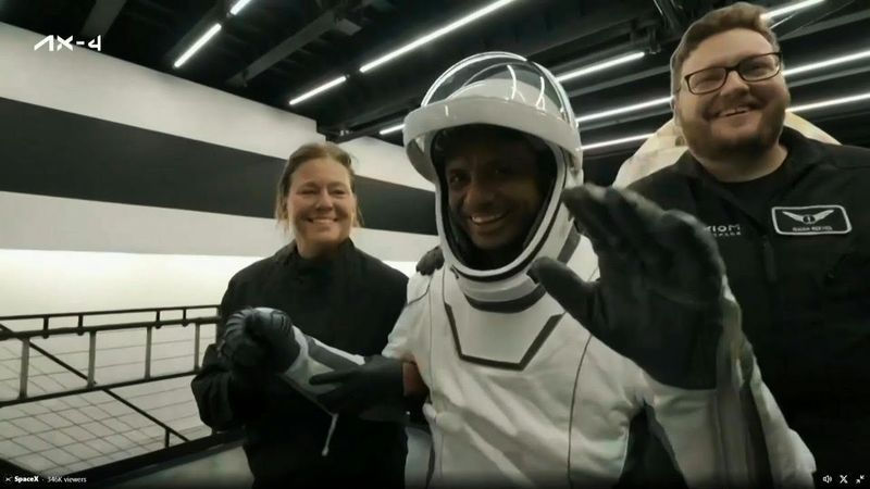 Astronauts from US, India, Poland, Hungary on SpaceX capsule return to Earth | AFP