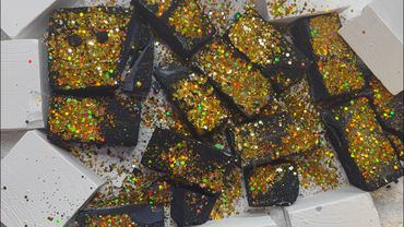 Black & Gold ft W Chalk Freshies 💕💕