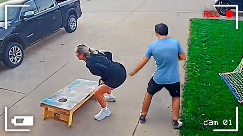 САМЫЕ НЕЛЕПЫЕ МОМЕНТЫ, СНЯТЫЕ НА КАМЕРУ НАБЛЮДЕНИЯ