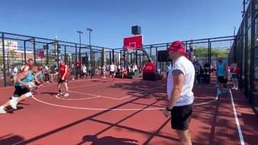 Гуф, Кириленко и Мозгов на уличном баскетболе в Москве | Турнир 3х3 — прямая трансляция — Москва 24