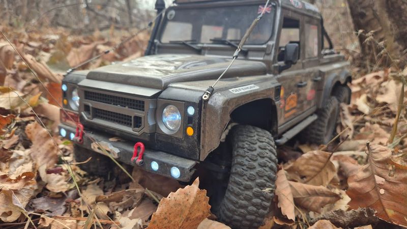YK6101 Defender 6x6 mountain rock crawling