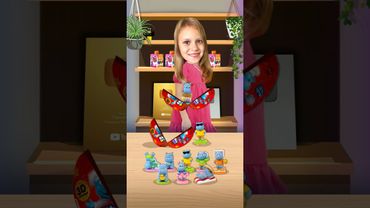 Нашла редкого бегемотика с книжкой