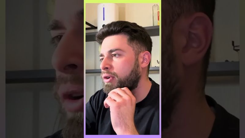 Улыбайтесь,неожиданный сюрприз ...