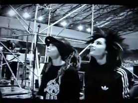 MTV Russia News Блок 31 12 2010.avi