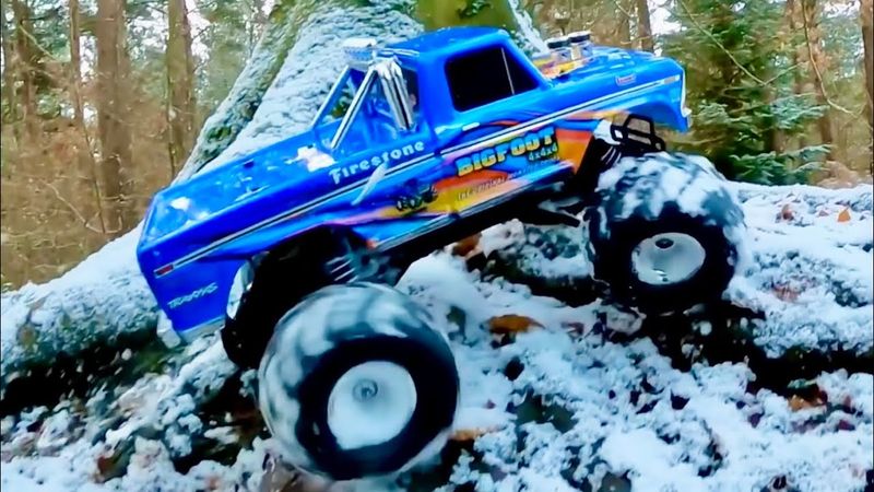 Traxxas Stampede Monster jam Bigfoot RC truck