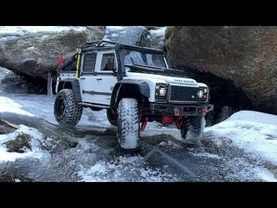 Traxxas TRX4 LAND ROVER DEFENDER D110 Pickup Ice & Snow Driving 4X4 RC Car No.36