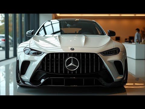 "2025 Mercedes-Benz S-Class: The Future of Luxury Unveiled 🚗✨"
