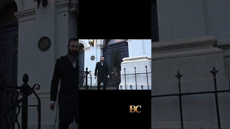 Arsonist sets fire to door at Australian synagogue with worshippers inside