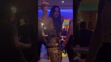 Time to party… Dance with me 💃🏻