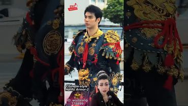 🔥 7 Ft مردی که با سبک منحصر به فرد و لباس هانفو توجه‌ها را به خود جلب می‌کند! #سبک_خیابانی #هانفو