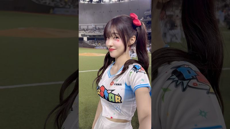 明星賽賽後擊拳會 多慧擺這個表情等我是什麼意思🤔🤣@lee_dahye #李多慧 #이다혜 #cheerleader #fancam #明星賽 #中職明星賽