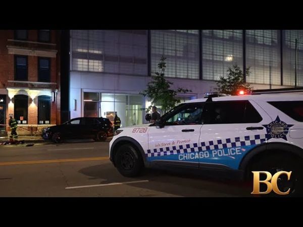 Sparatoria drive-by a Chicago: 4 morti e 14 feriti