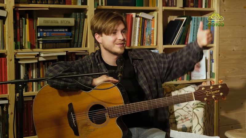 Лаврские встречи. Автор-исполнитель, уличный музыкант Андрей Приветов. Часть 2