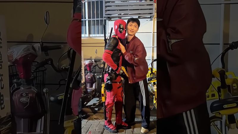 Disney deadpool funny moment💕🏰😂😜#youtube #disney #comedymove #funnyvideo #disneyparks