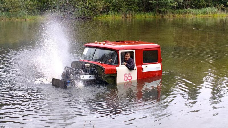 Испытания ЗИЛ 131 с ЯМЗ в карьере/ УТОПИЛИ дизельного МОНСТРА