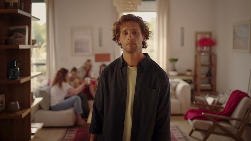 Чай TESS. Вдохновляет друзей.