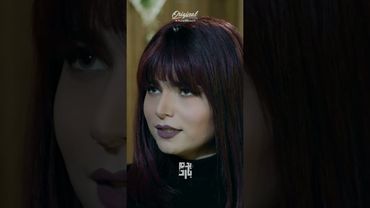 بنت متل القمر عم تتدلع على باب بيته 😳 #وطن_اورجينال #بدم_بارد