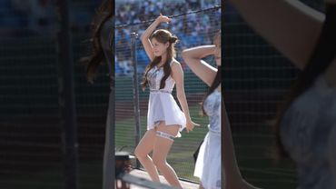 看她出局舞這游刃有餘的絲滑感! 跟散發優雅魅力的眼神! 越嗑越上癮的金海莉! #KT出局舞 #金海莉 #김해리 #金吉娜 #김진아