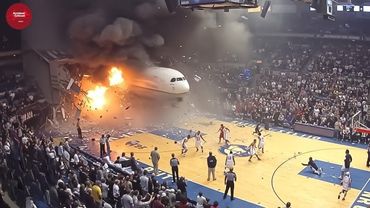 30 Most Unbelievable and Terrifying Moments Caught on Camera Just Seconds Before Disaster