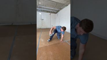 Двп (оргалит) лучшей материал по моему мнению , для защиты напольного покрытия в процессе ремонта