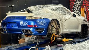 Как нужно восстанавливать разбитый Porsche 911 turbo S?