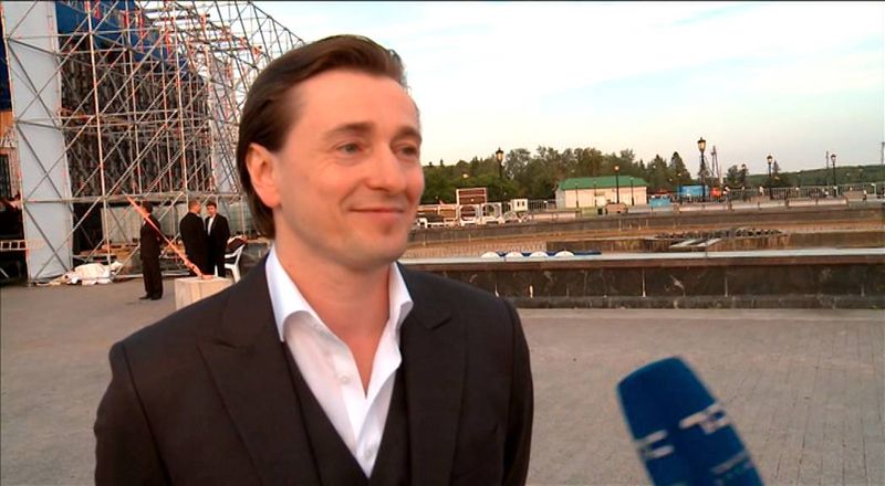 Сергей Безруков - "Утро с Вами" 16.07.2015