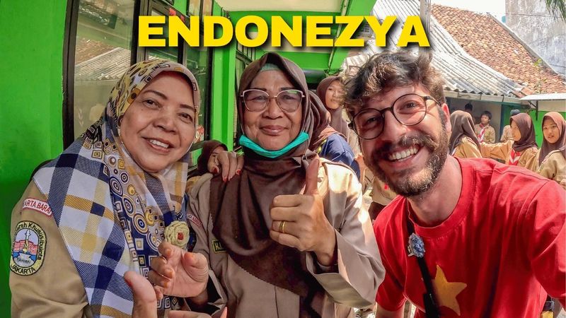 Endonezya'nın Sıcakkanlı İnsanları ve Sokak Pazarı 🇮🇩