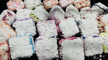 Soft Vibrant Paste Chalk ASMR Crush | Oddly Satisfying ASMR