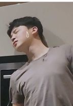 ✨Been waiting so long for this omg Jimin’s laughters he’s so funny 😍💛...