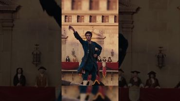 Парфюмер одурманил народ запахом своих духов😨 #фильмы #кино