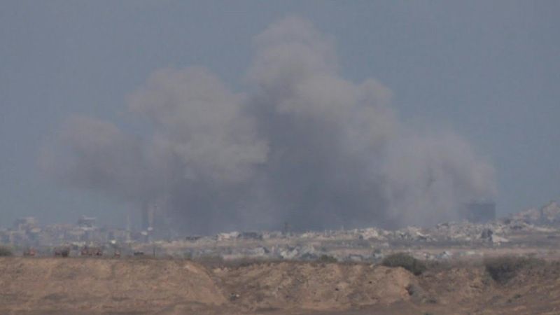 Heavy smoke clouds billow over central Gaza amid Israeli operations | AFP