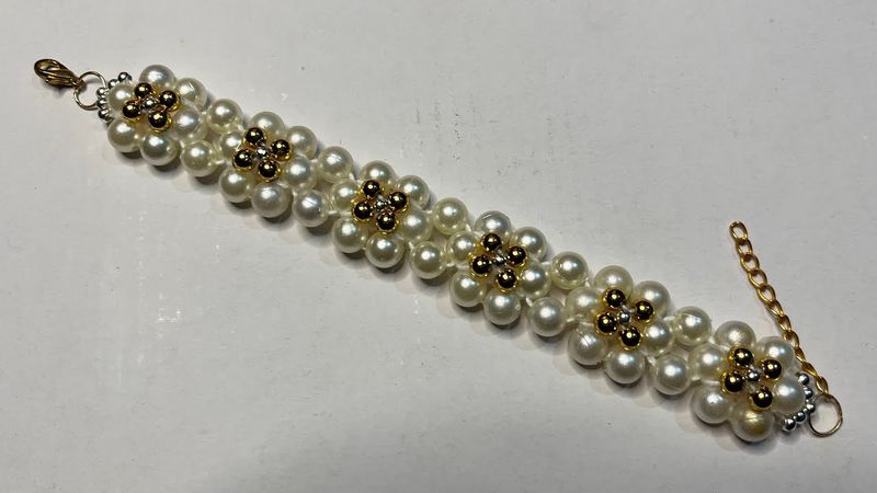 tutorial per realizzare un braccialetto di perline facile e semplice