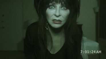 Elvira's Sinema Seance Video Interlude - Knott's Scary Farm '13