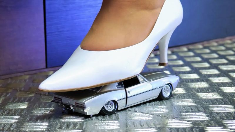 Pontiac Firebird Crush Test! 👠🤣 #asmr #stressrelief #experiment