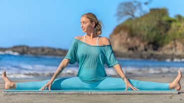 20 Min Yin Yoga For Sore Hips | Ease Discomfort, Increase Flexibility & Clear Your Mind Perfectly