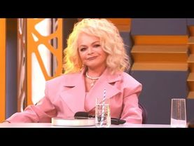 Долина перед днем передачи ключей Лурье уехала отдыхать за границу