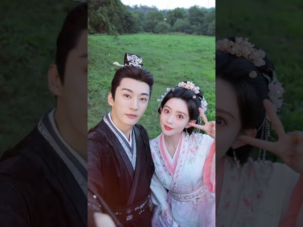 Liu Xueyi and Meng Ziyi spend Chinese Valentine's Day together.#桃花映江山 #刘学义 #LiuXueyi #孟子义 #ZoeyMeng
