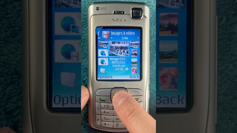 Nokia N70 Quick Look #nokia #symbian #retrophone